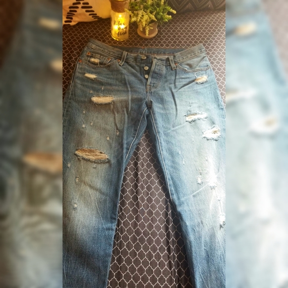 LEVI 501 Jeans - Picture 3 of 11